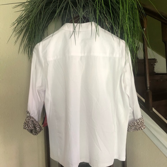 Rebecca Malone Coral Bay Knit button down - Picture 3 of 6